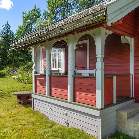 Solrik Og Sentrumsnaer Retrohytte- Hegnavegen 79 *